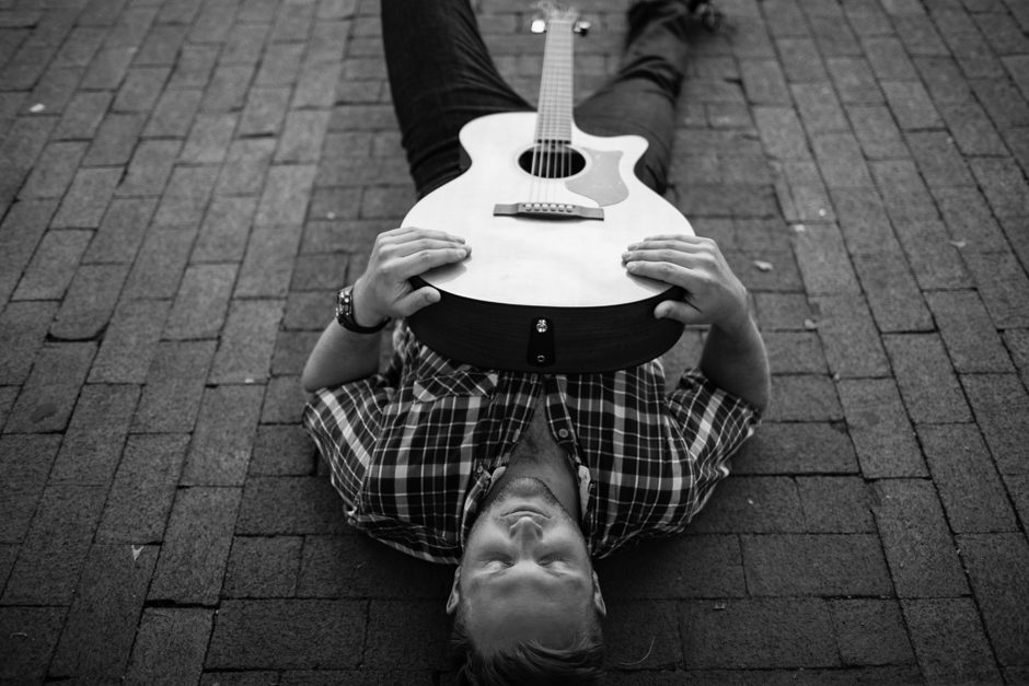 cousin_curtis_final_large135