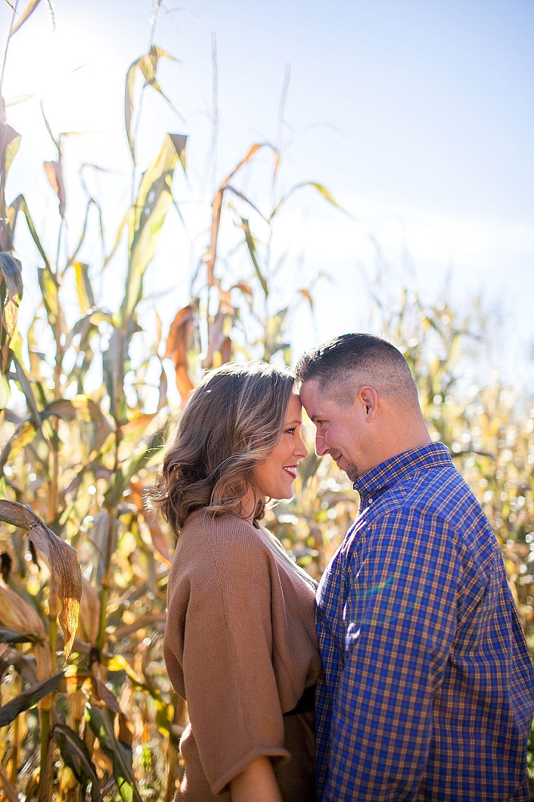 grandhaven_weddingphotography_fall_engagementphotography_animated03