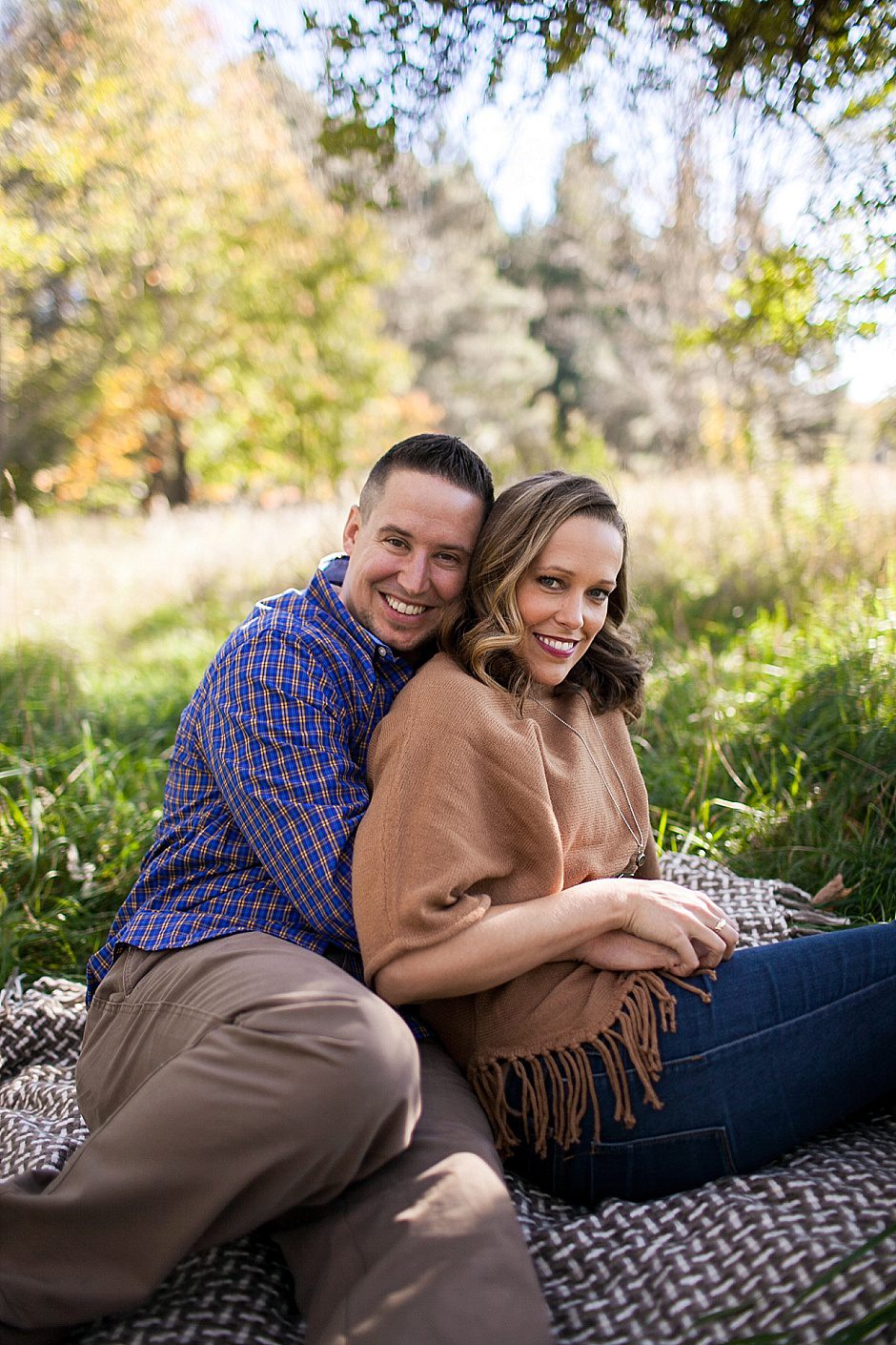 grandhaven_weddingphotography_fall_engagementphotography_animated09