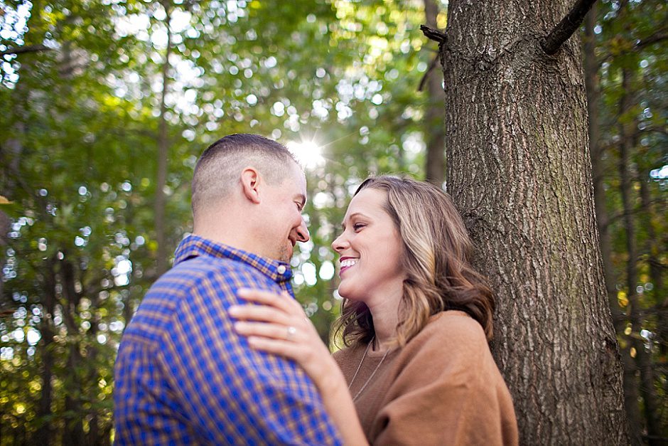 grandhaven_weddingphotography_fall_engagementphotography_animated18