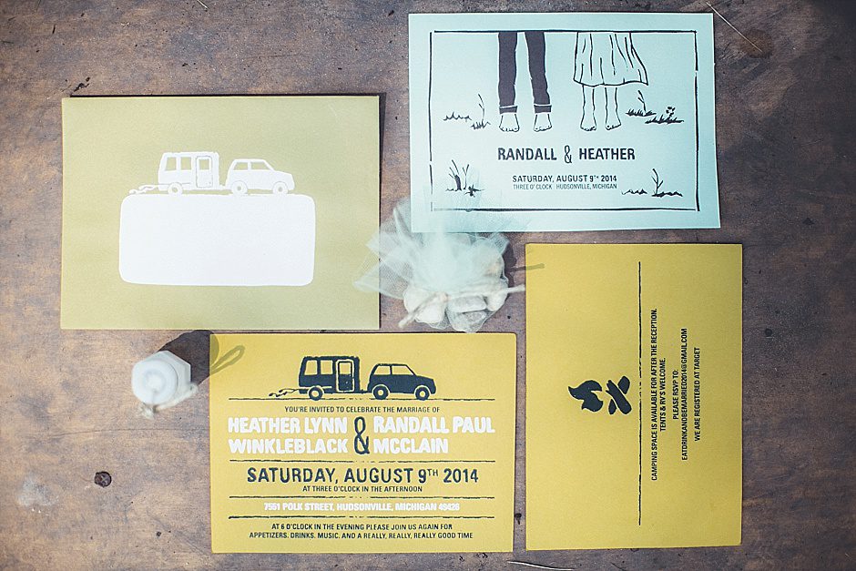 barefootwedding_hudsonvillemi_weddingphotographer027