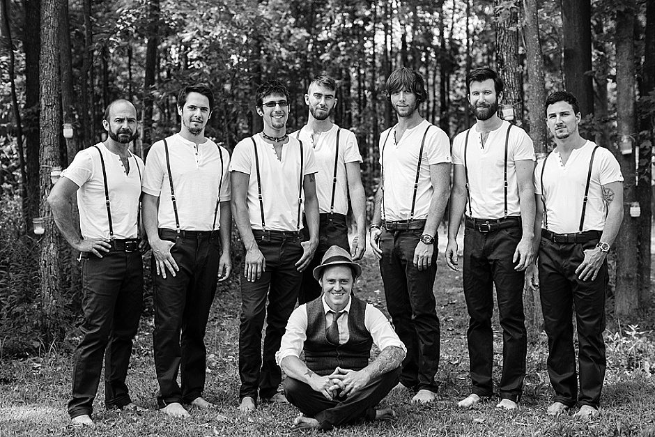 barefootwedding_hudsonvillemi_weddingphotographer045