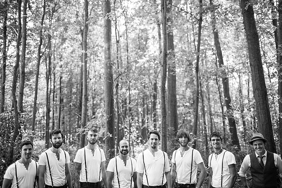 barefootwedding_hudsonvillemi_weddingphotographer047