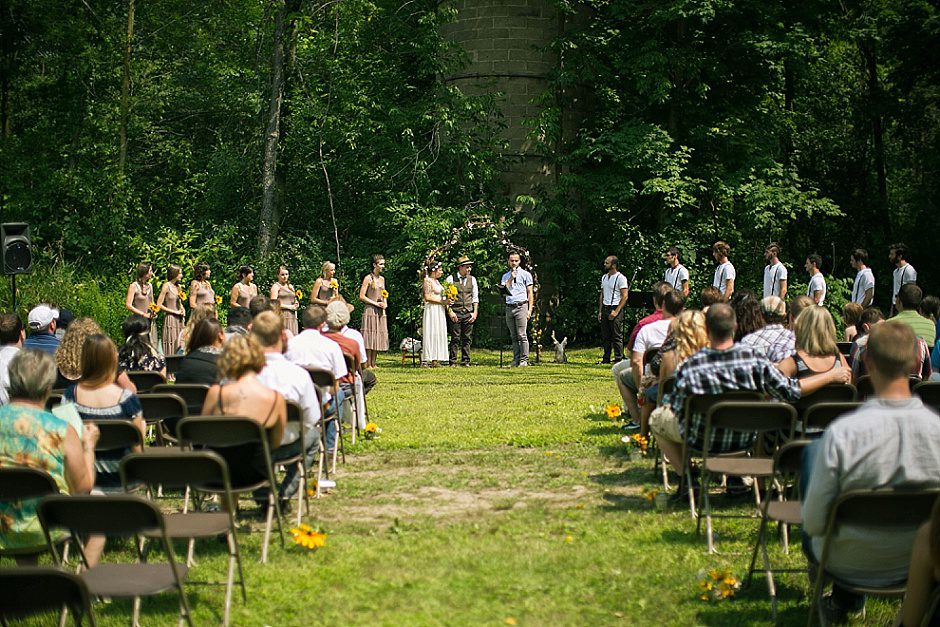 barefootwedding_hudsonvillemi_weddingphotographer068