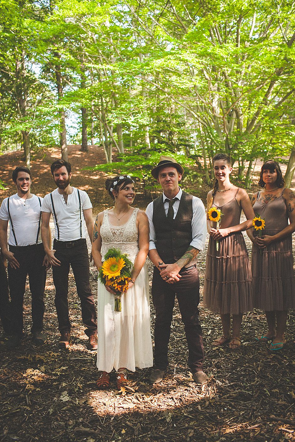 barefootwedding_hudsonvillemi_weddingphotographer093