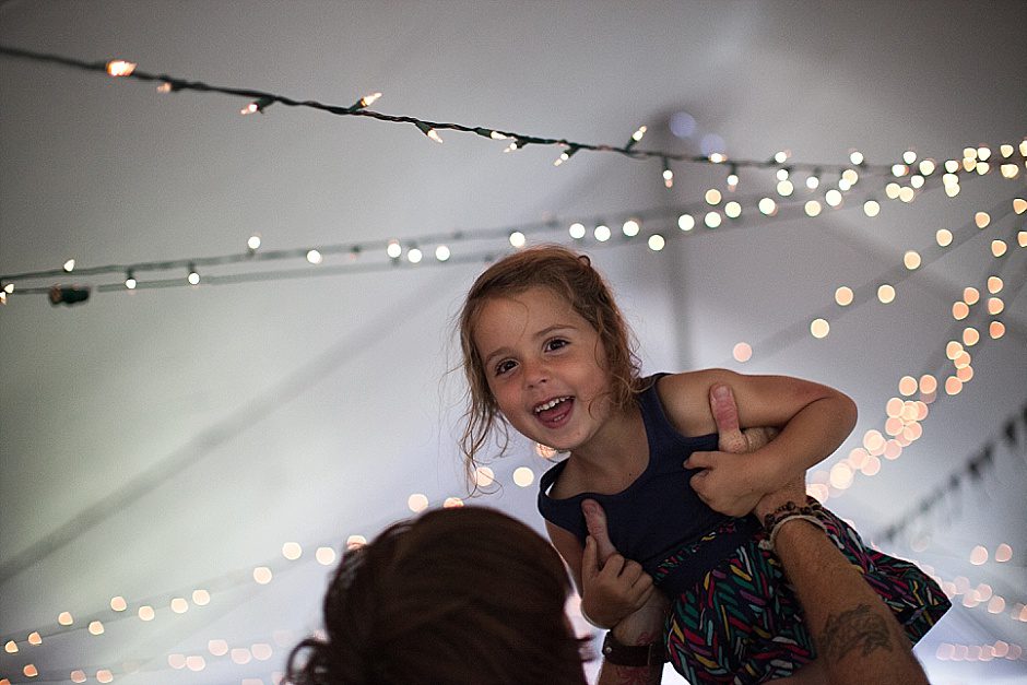 barefootwedding_hudsonvillemi_weddingphotographer142