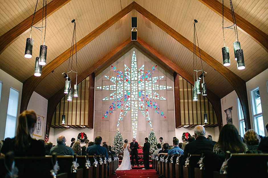 traversecityweddingphotographer_winterwedding033