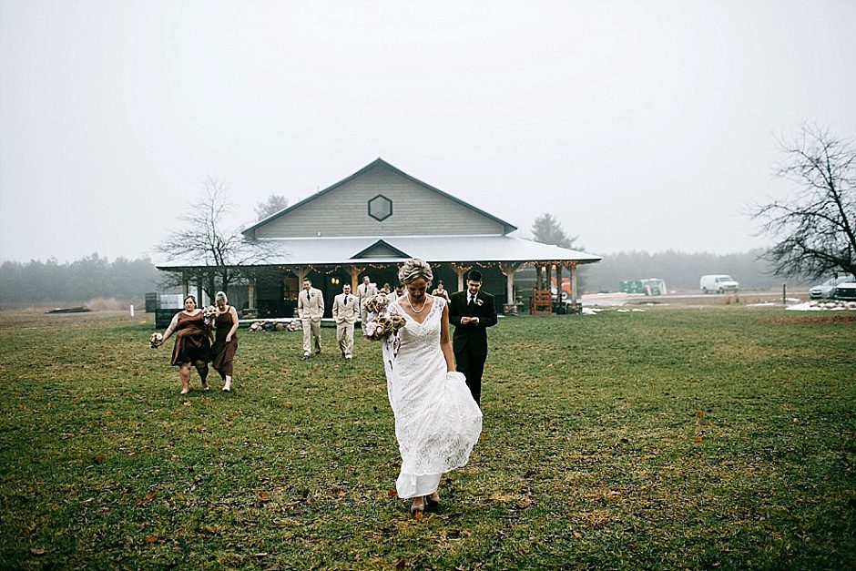 traversecityweddingphotographer_winterwedding046