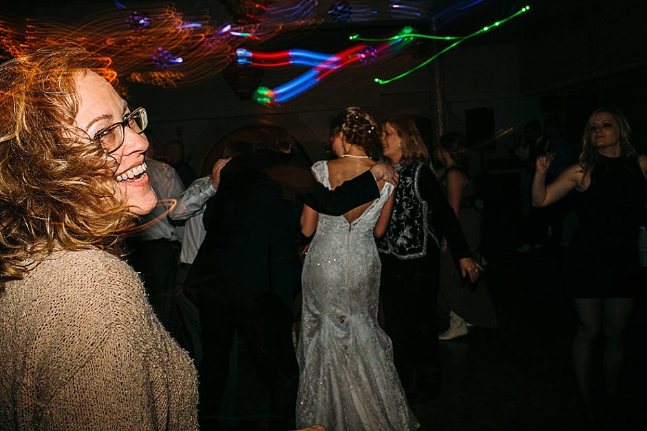 traversecityweddingphotographer_winterwedding105