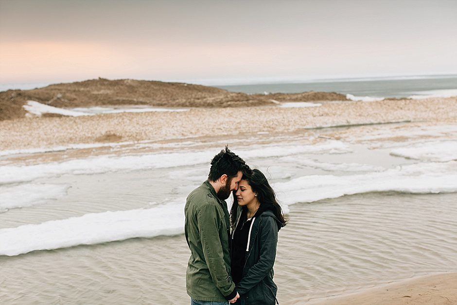 grandhaven_waterfront_weddingphotographer12