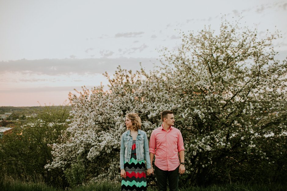 grand rapids engagement photographer41