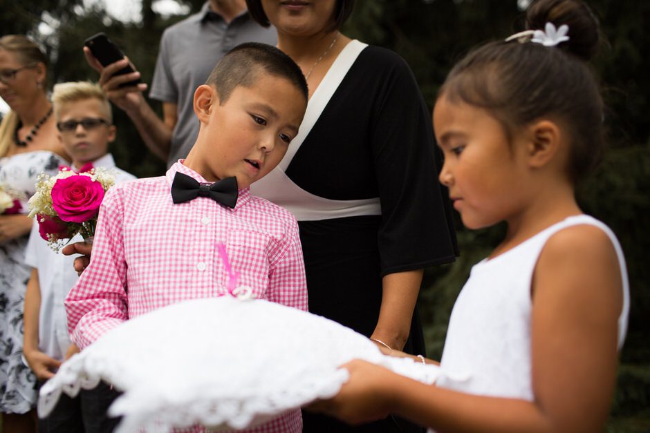 intimate-backyard-wedding-michigan18
