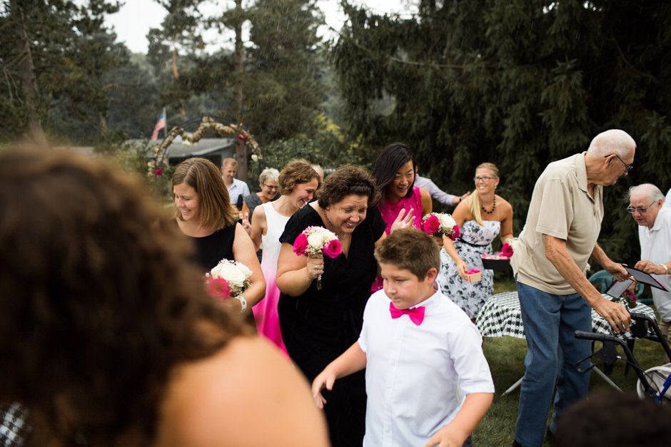 intimate-backyard-wedding-michigan24