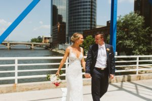 blue bridge grand rapids wedding photographer